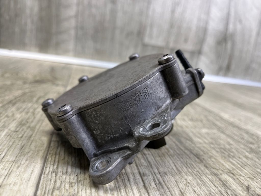 11 66 7 556 919 | Вакуумний насос MINI COOPER S CLUBMAN R55 05-14 - Фото 4