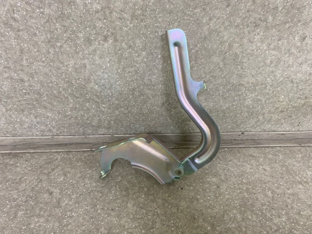 654006RA0A | Петля капоту прав. NISSAN X-TRAIL/ROGUE T33 20-