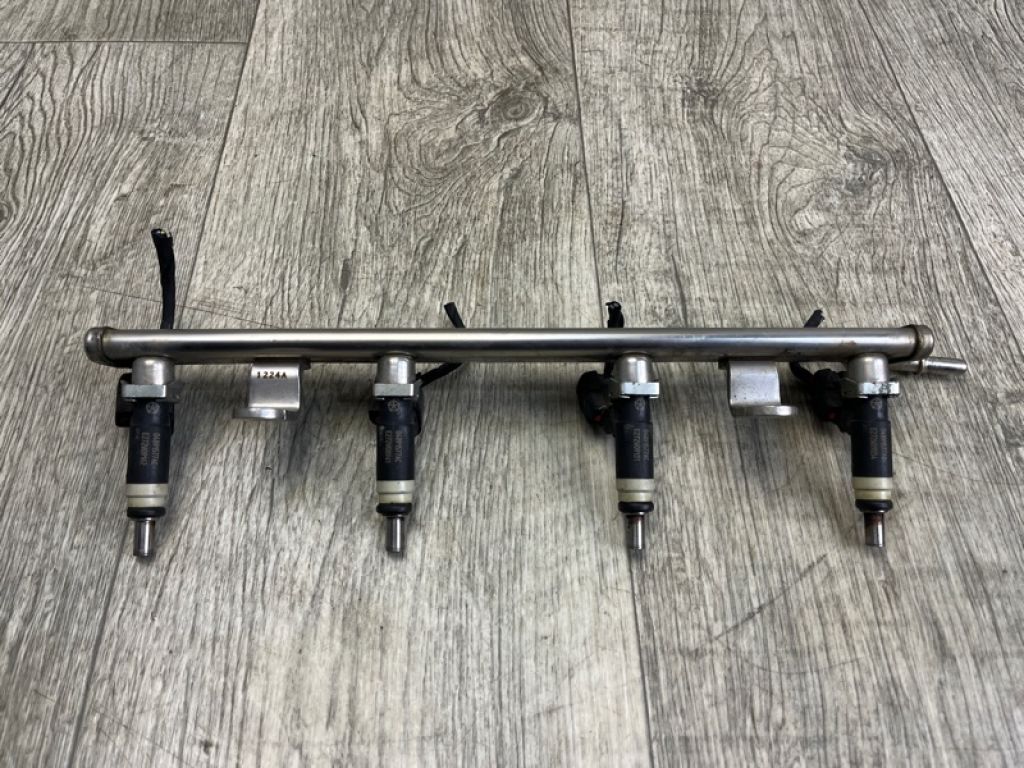 4891577AB | Топливная рейка DODGE CALIBER 06-11