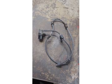 Датчик ABS задн. лів. TOYOTA SEQUOIA 01-07