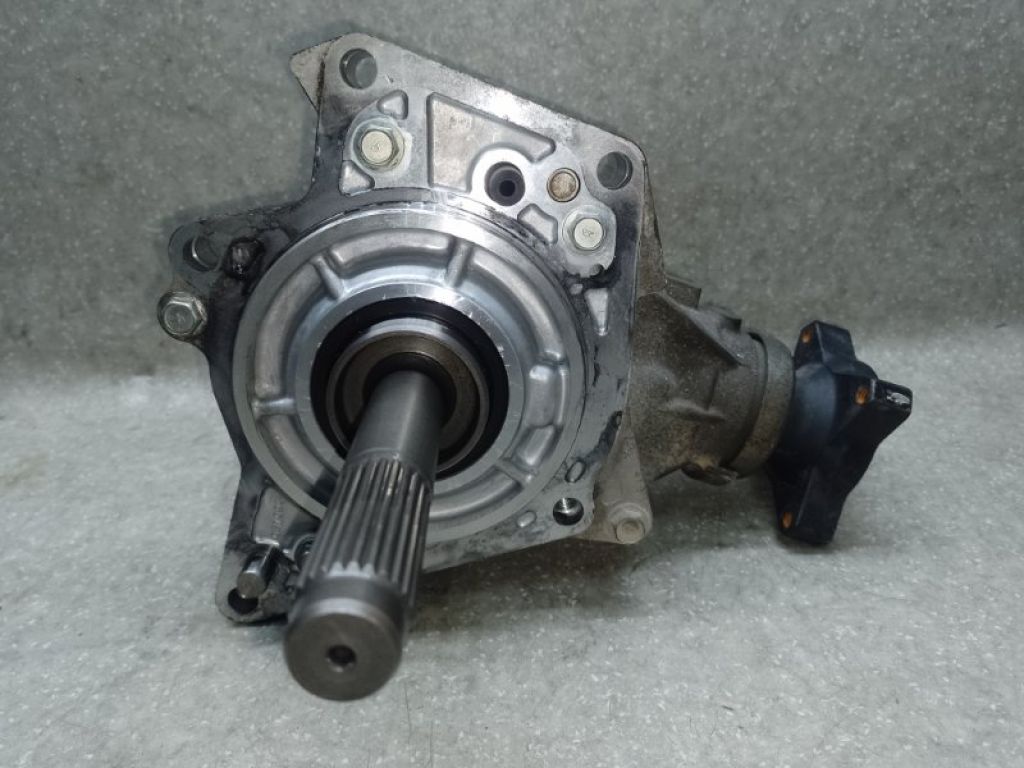 33100-JD600 | Роздавальна коробка NISSAN QASHQAI 07-14