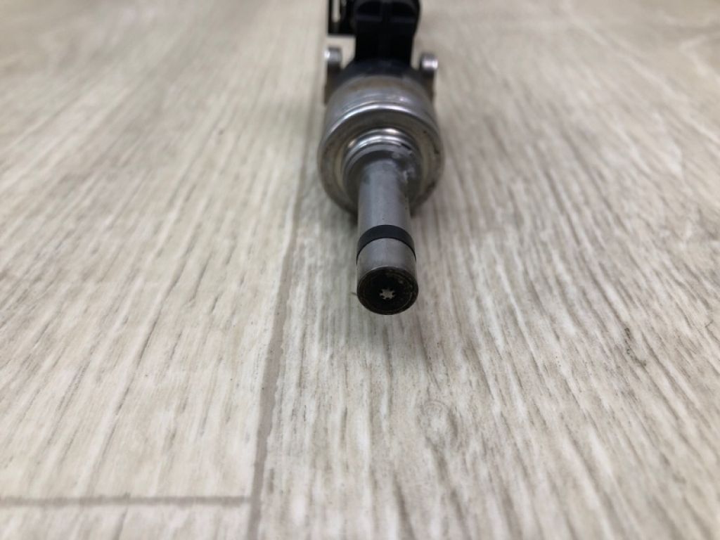 DS7Z-9F593-DA | Форсунка топливная FORD ESCAPE 12-19 - Фото 4