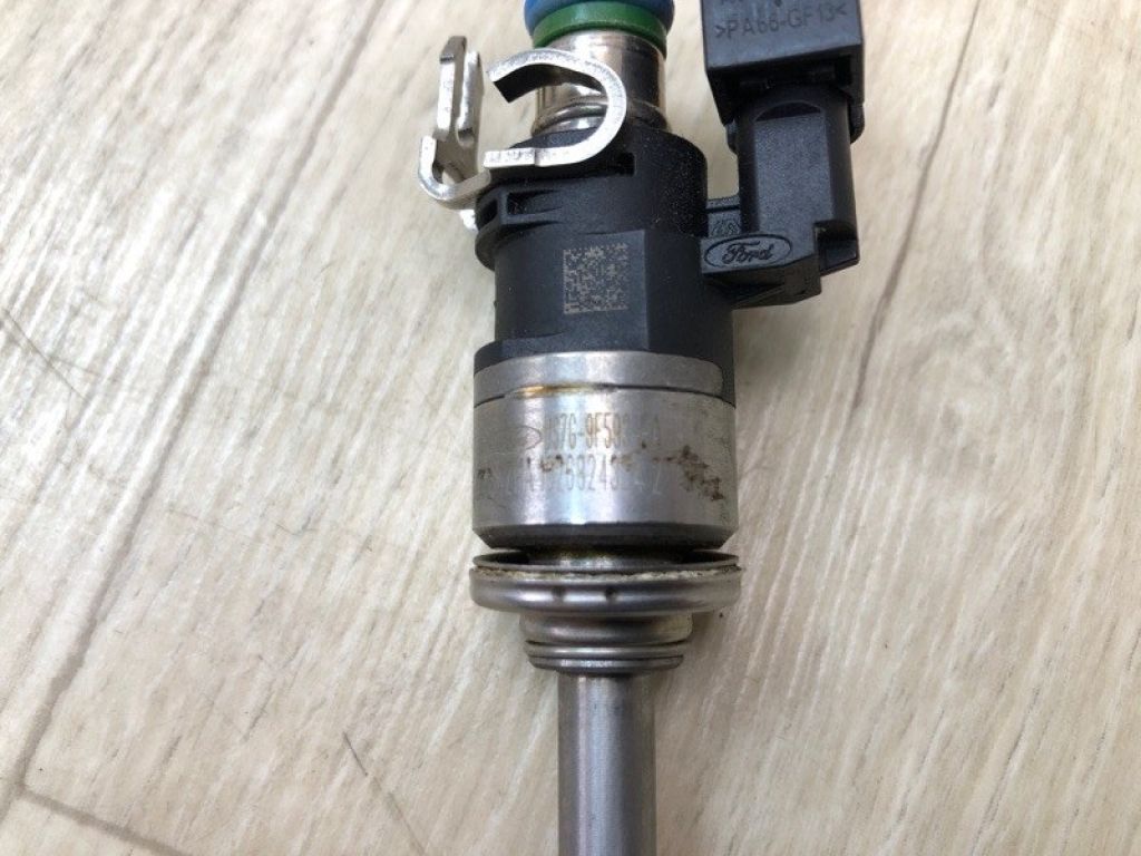 DS7Z-9F593-DA | Форсунка паливна FORD ESCAPE 12-19 - Фото 6