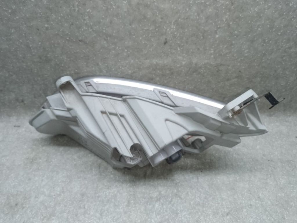 922022V000 | Протитуманна фара прав. HYUNDAI VELOSTER 11-18 - Фото 2