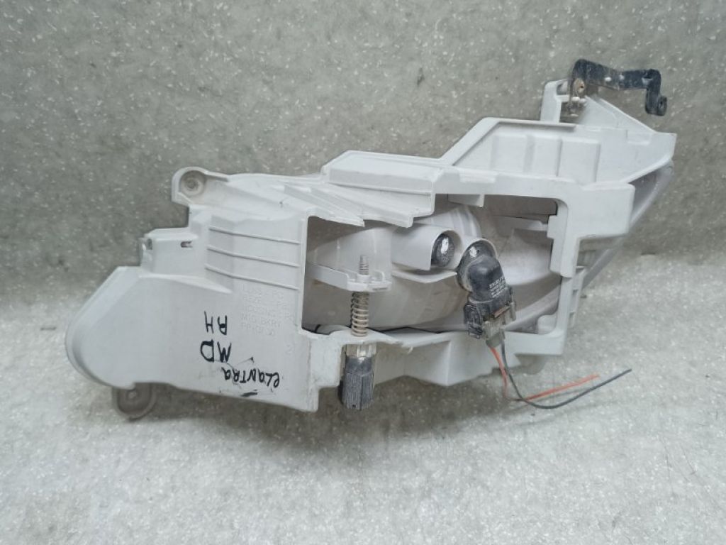 922022V000 | Протитуманна фара прав. HYUNDAI VELOSTER 11-18 - Фото 3