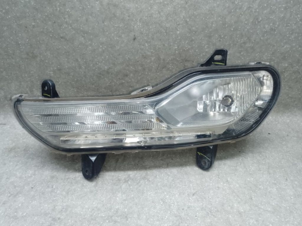 CJ5Z-13201-C | Протитуманна фара лів. FORD ESCAPE 12-19