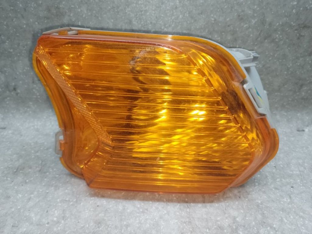 GJ5Z-13200-B | Покажчик повороту лів. FORD ESCAPE 12-19