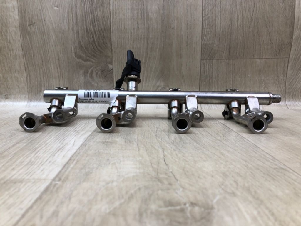 DS7Z-9D280-H | Паливна рейка FORD ESCAPE 12-19 - Фото 3