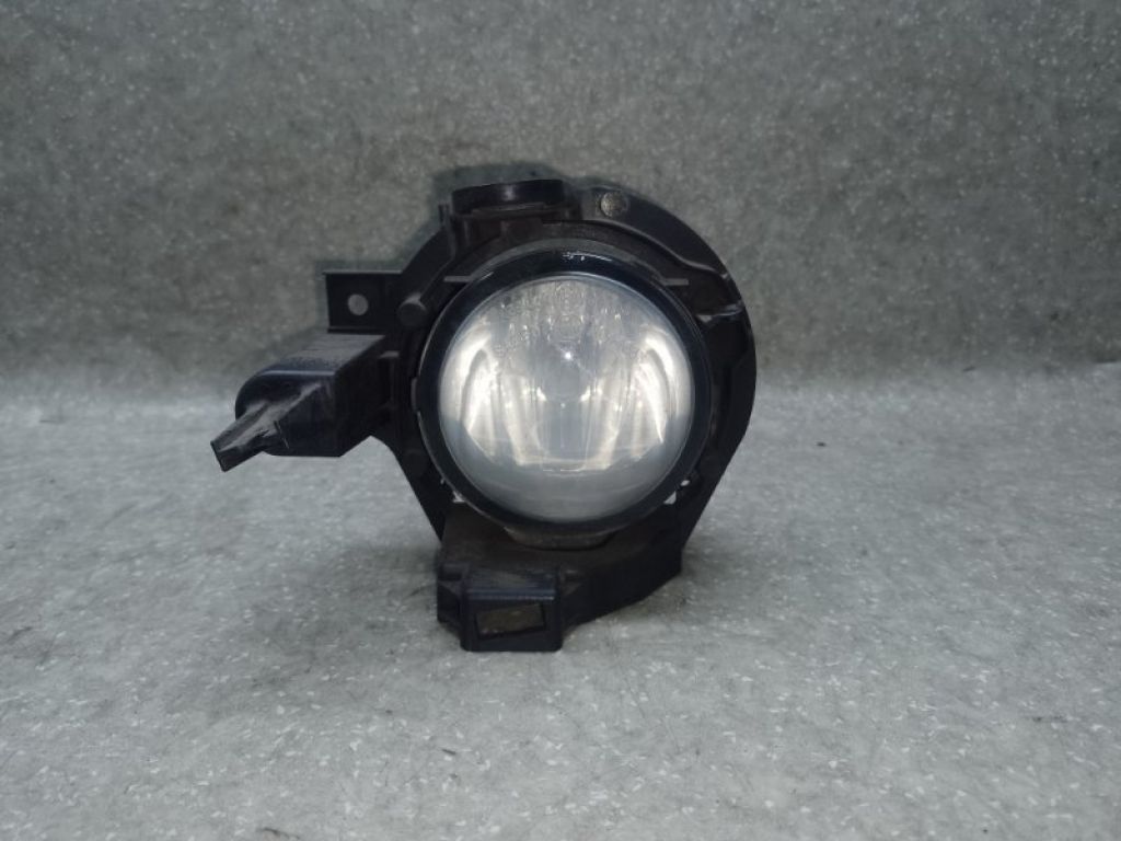 261503NB1A | Протитуманна фара лів. NISSAN LEAF 10-17 - Фото 2