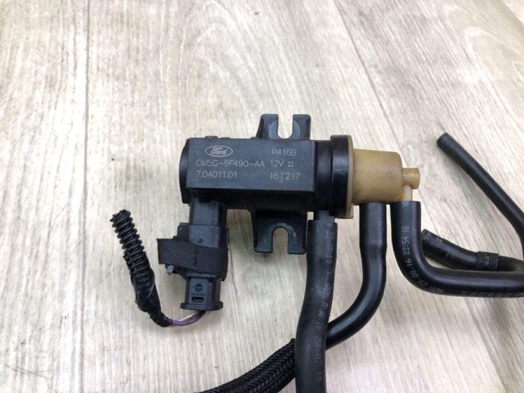 F1FZ-9S468-C | Клапан електромагнітний (вакуумний) FORD ESCAPE 12-19 - Фото 2