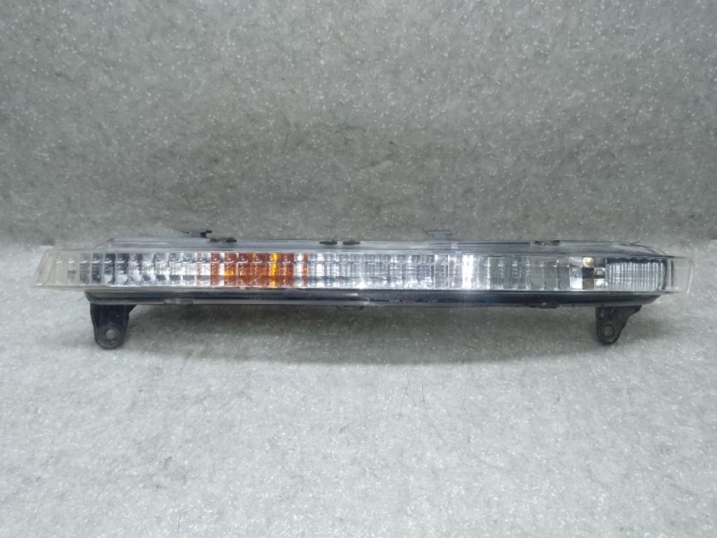 4L0953041A | Покажчик повороту передн. лів. AUDI Q7 05-15