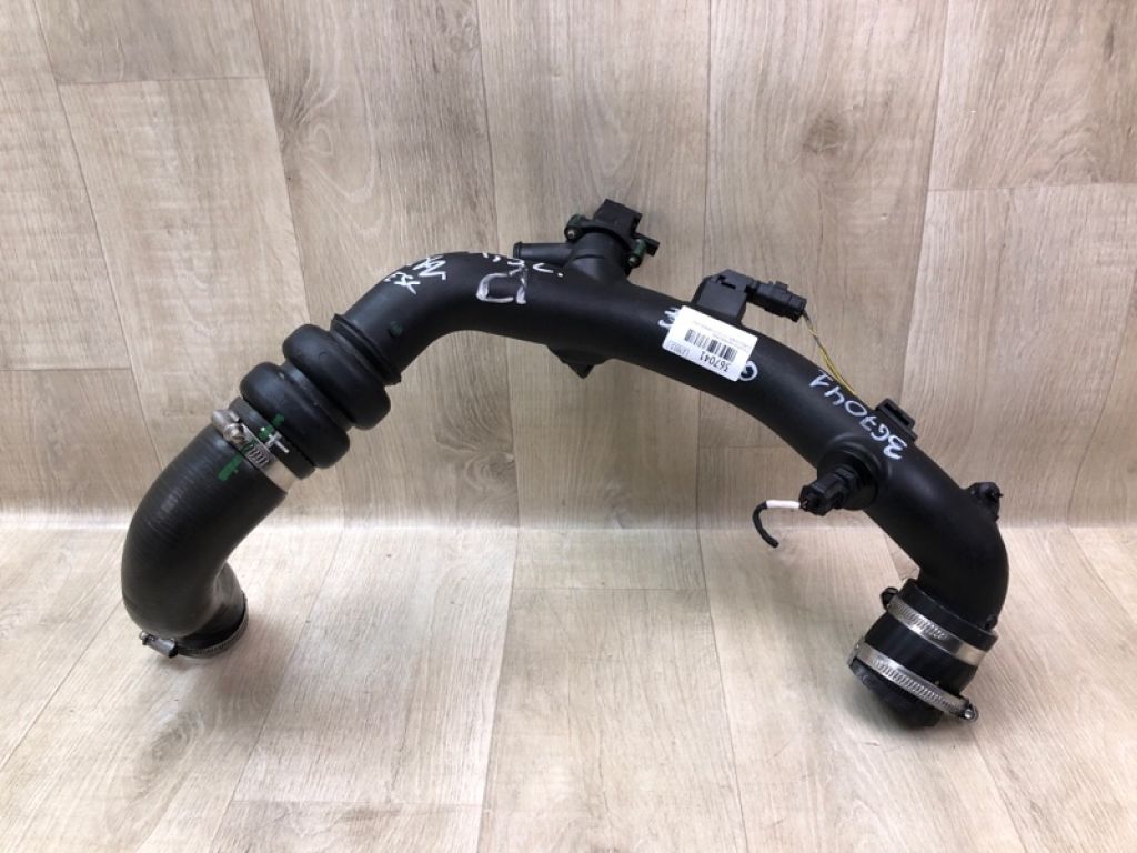 F1FZ-6C646-A | Патрубок інтеркулера FORD ESCAPE 12-19 - Фото 4