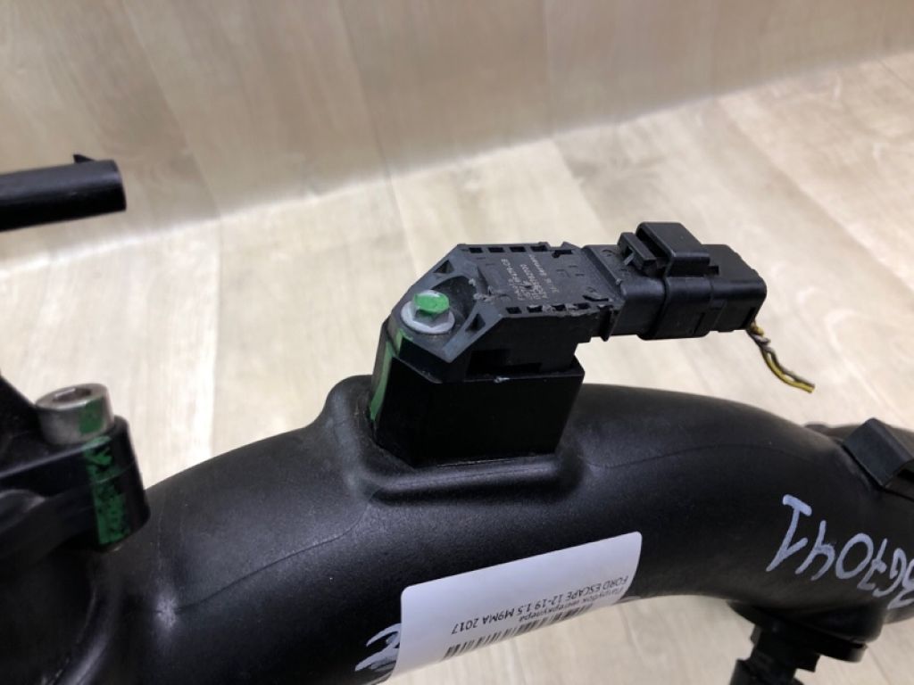 F1FZ-6C646-A | Патрубок інтеркулера FORD ESCAPE 12-19 - Фото 6