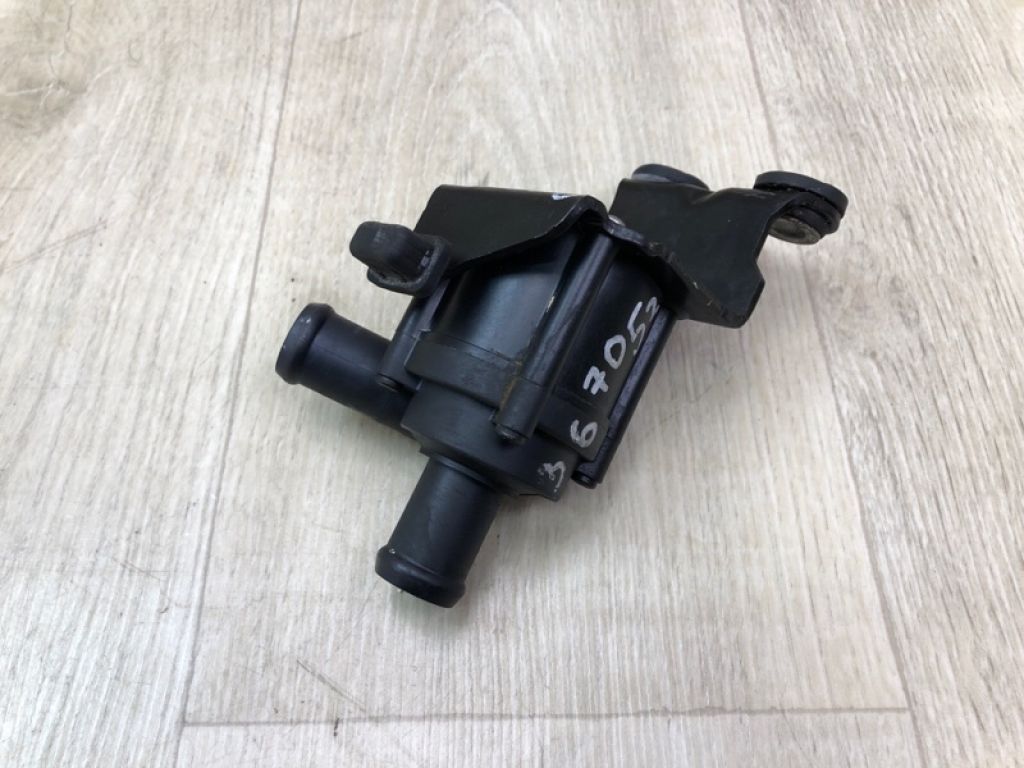 DS7Z-8C419-C | Помпа охолодження електрична FORD ESCAPE 12-19