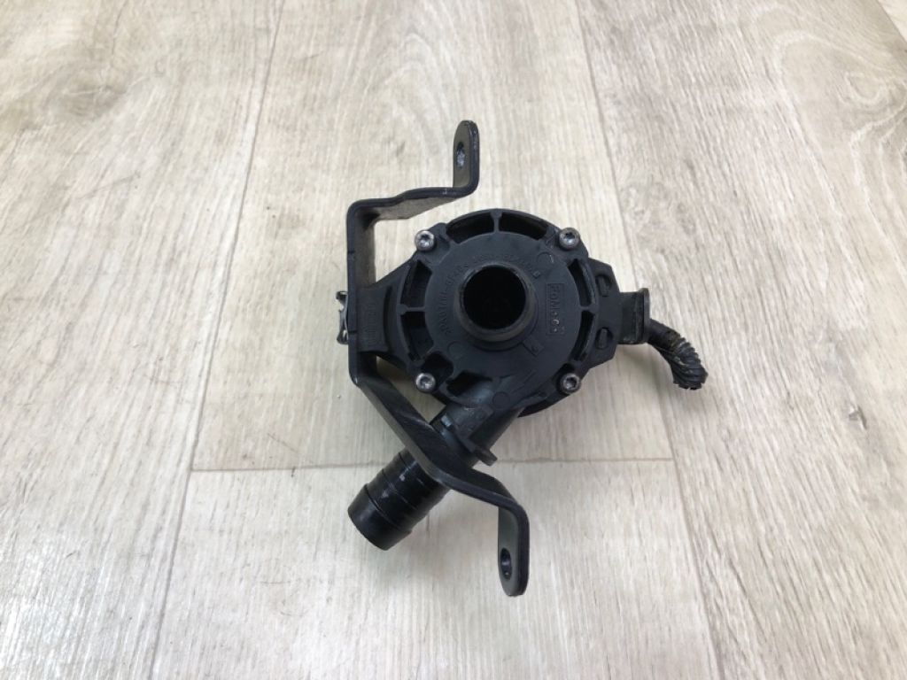 GV6Z-18D473-A | Помпа охолодження електрична FORD ESCAPE 12-19 - Фото 4