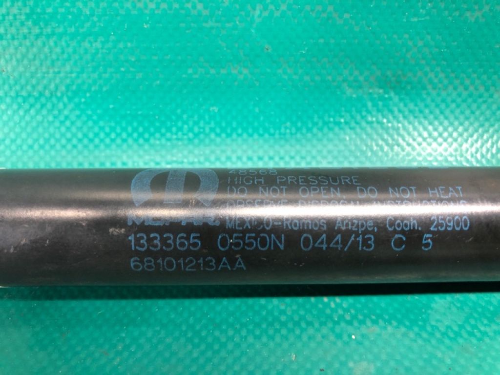 68101 213AA | Амортизатор кришки багажника лів. DODGE JOURNEY 08-20 - Фото 4