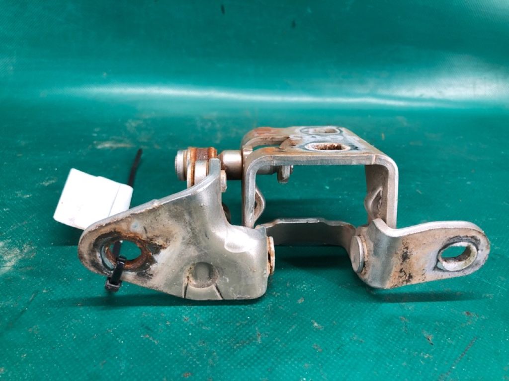 55360 919AH | Петля двері нижня передн. лів. DODGE JOURNEY 08-20 - Фото 3