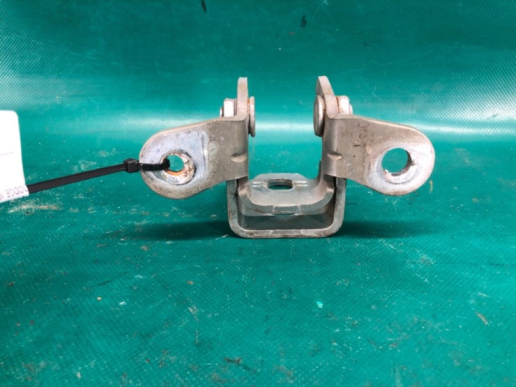 5067 940AC | Петля двері верхня задн. прав. DODGE JOURNEY 08-20 - Фото 2