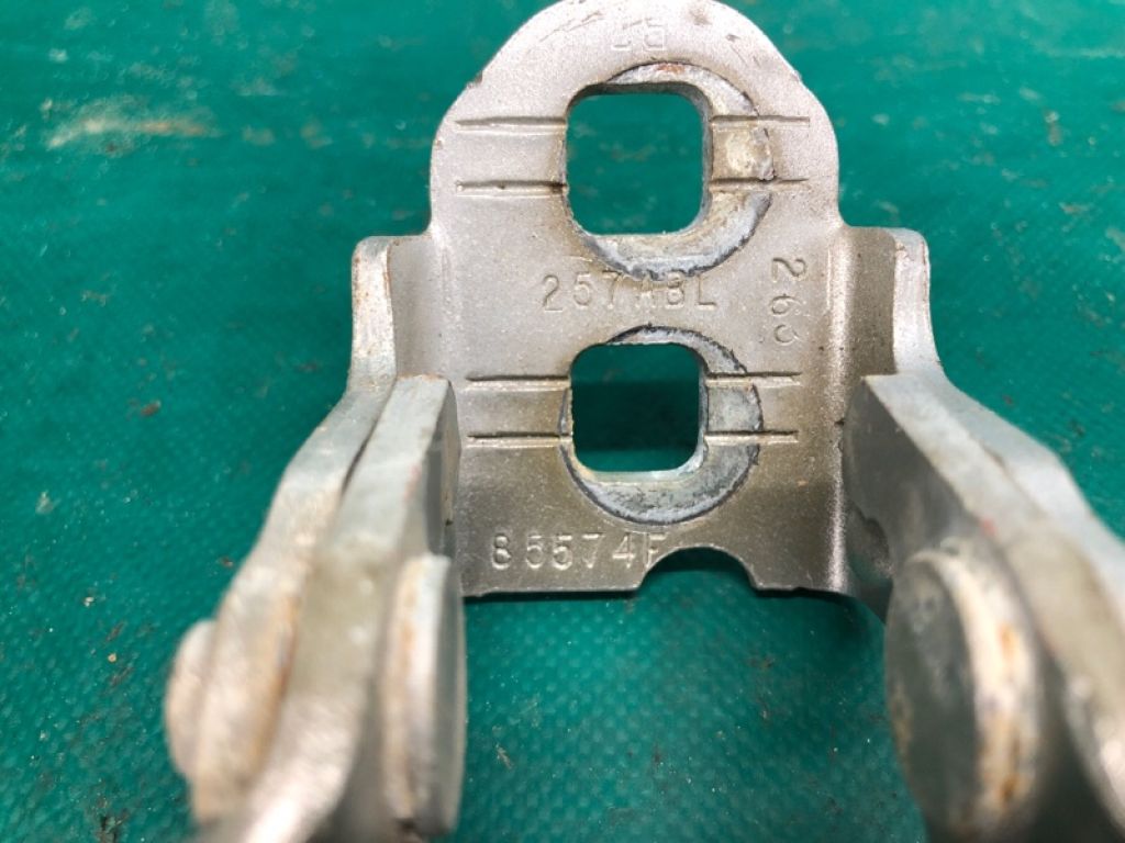 5074 257AB | Петля двері верхня передн. лів. DODGE JOURNEY 08-20 - Фото 4