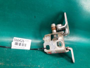 Петля двері нижня передн. прав. DODGE JOURNEY 08-20