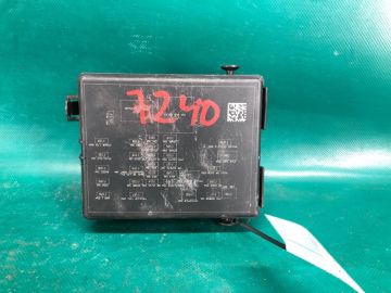 Блок запобіжників моторний відсік DODGE JOURNEY 08-20