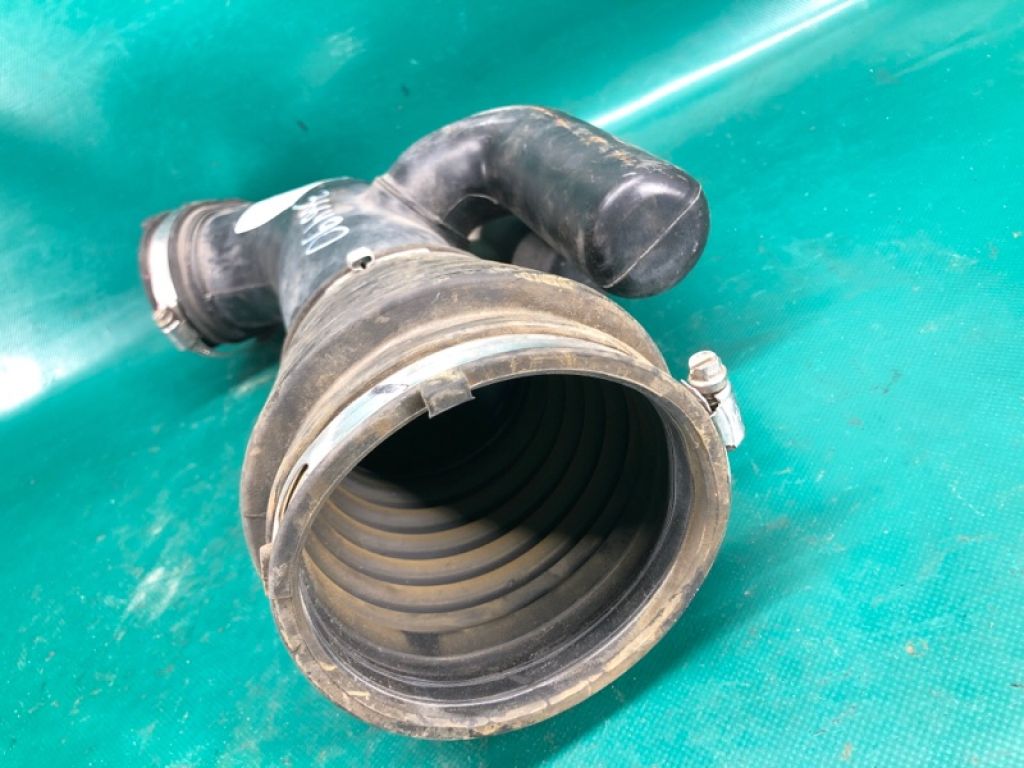 68045 122AE | патрубок повітряного фільтра DODGE JOURNEY 08-20 - Фото 2