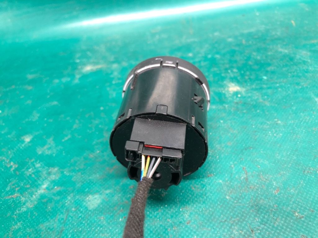 68072 001AC | Блок керування освітленням DODGE JOURNEY 08-20 - Фото 4