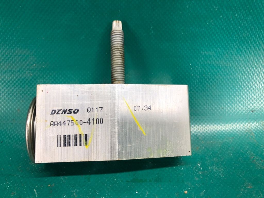 68153 947AA | Клапан кондиціонера DODGE JOURNEY 08-20