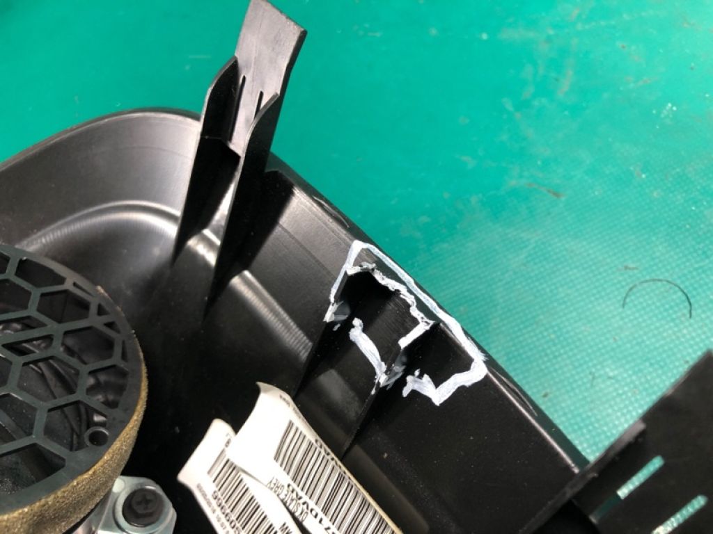 1PL23 1DVAC | Консоль центральна JEEP PATRIOT 10-17 - Фото 4