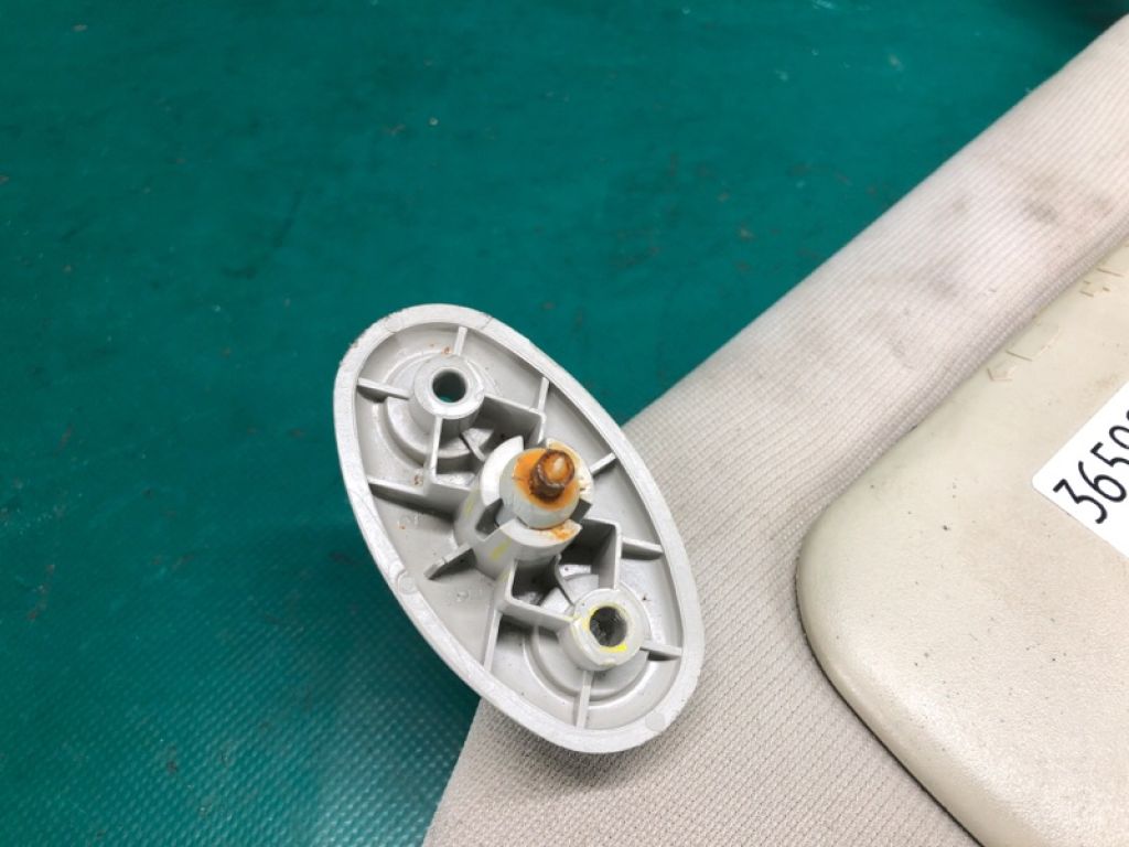 YD99 HDAAA | Козирок сонцезахисний лів. JEEP PATRIOT 10-17 - Фото 4