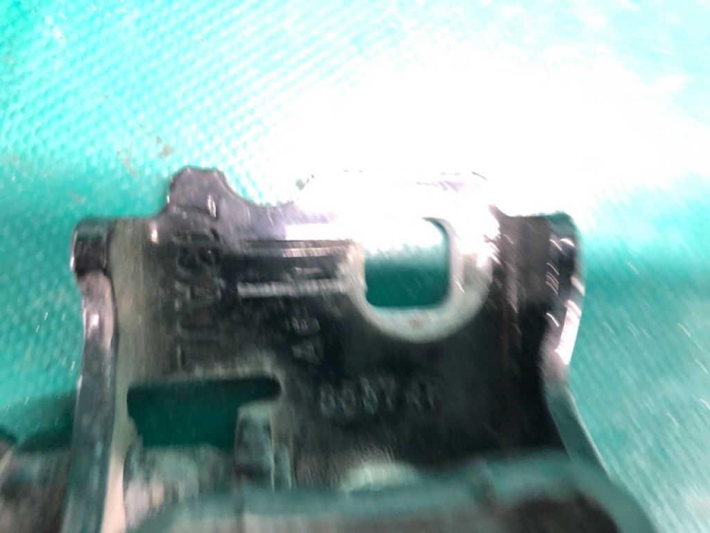 5115 713AI | Петля двери нижняя передн. лев. JEEP PATRIOT 10-17 - Фото 4