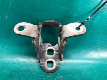 Петля двері верхня задн. прав. JEEP PATRIOT 10-17