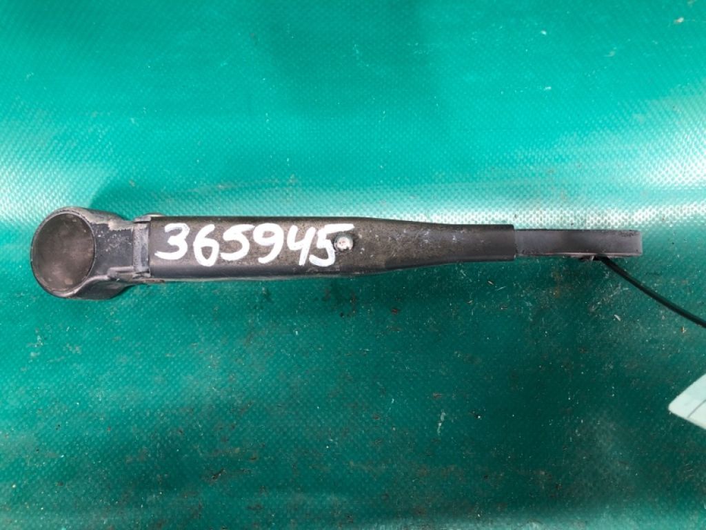 68003 728AA | Поводок стеклоочистителя задний JEEP PATRIOT 10-17