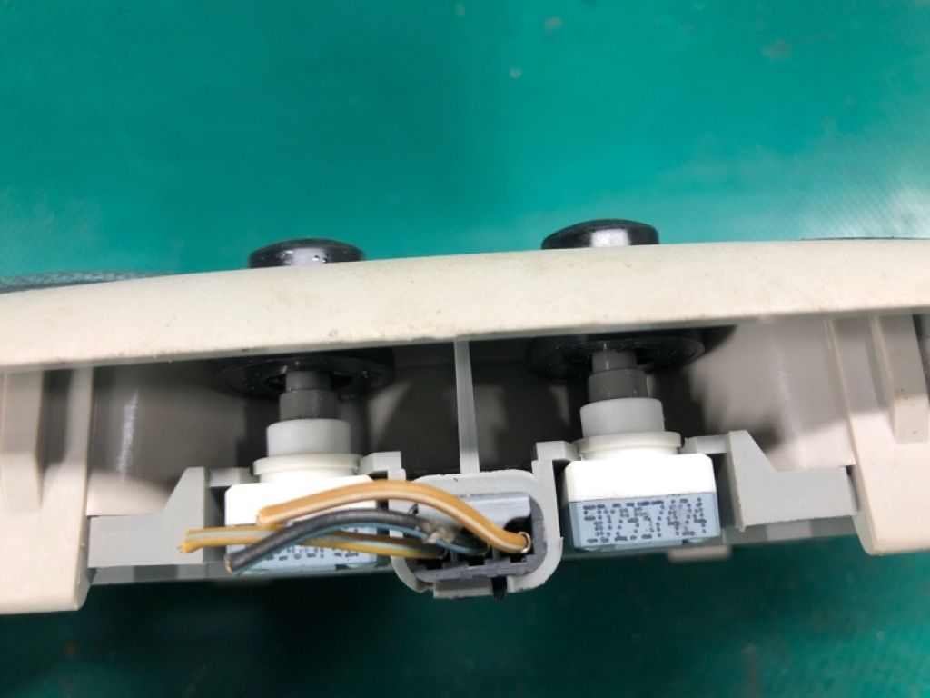 1AN73 HDAAB | Плафон салона JEEP PATRIOT 10-17 - Фото 3