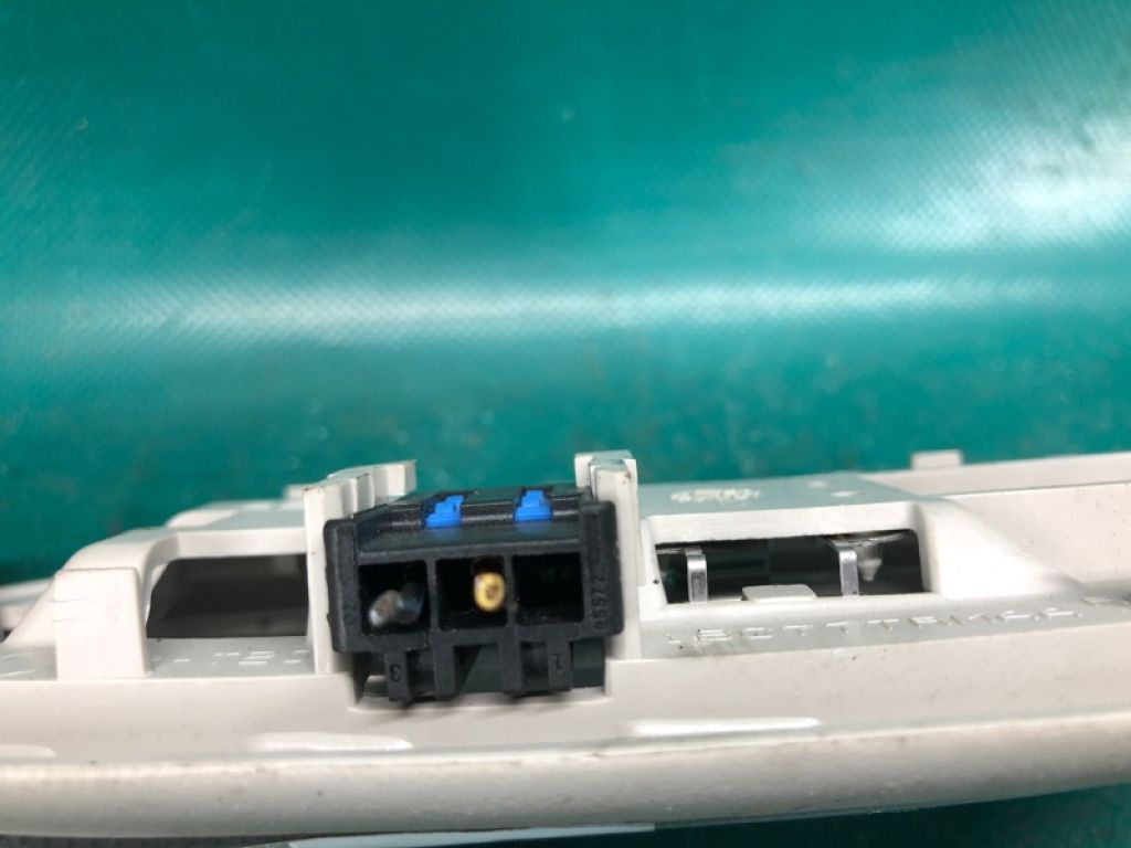 5JG55 DW1AD | Плафон салона JEEP PATRIOT 10-17 - Фото 3