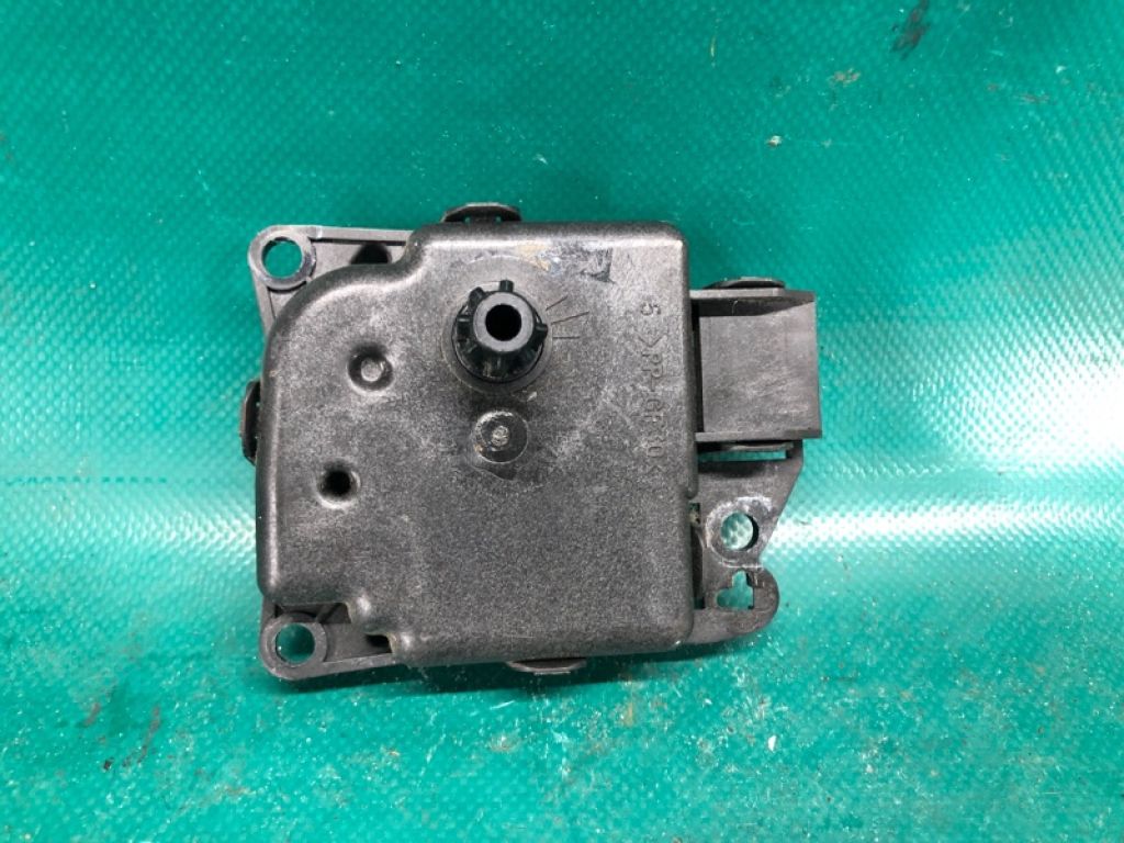 68018 109AA | Моторчик заслінки пічки JEEP PATRIOT 10-17 - Фото 3