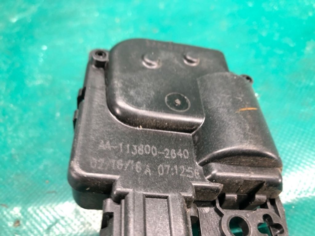 68018 109AA | Моторчик заслінки пічки JEEP PATRIOT 10-17 - Фото 5