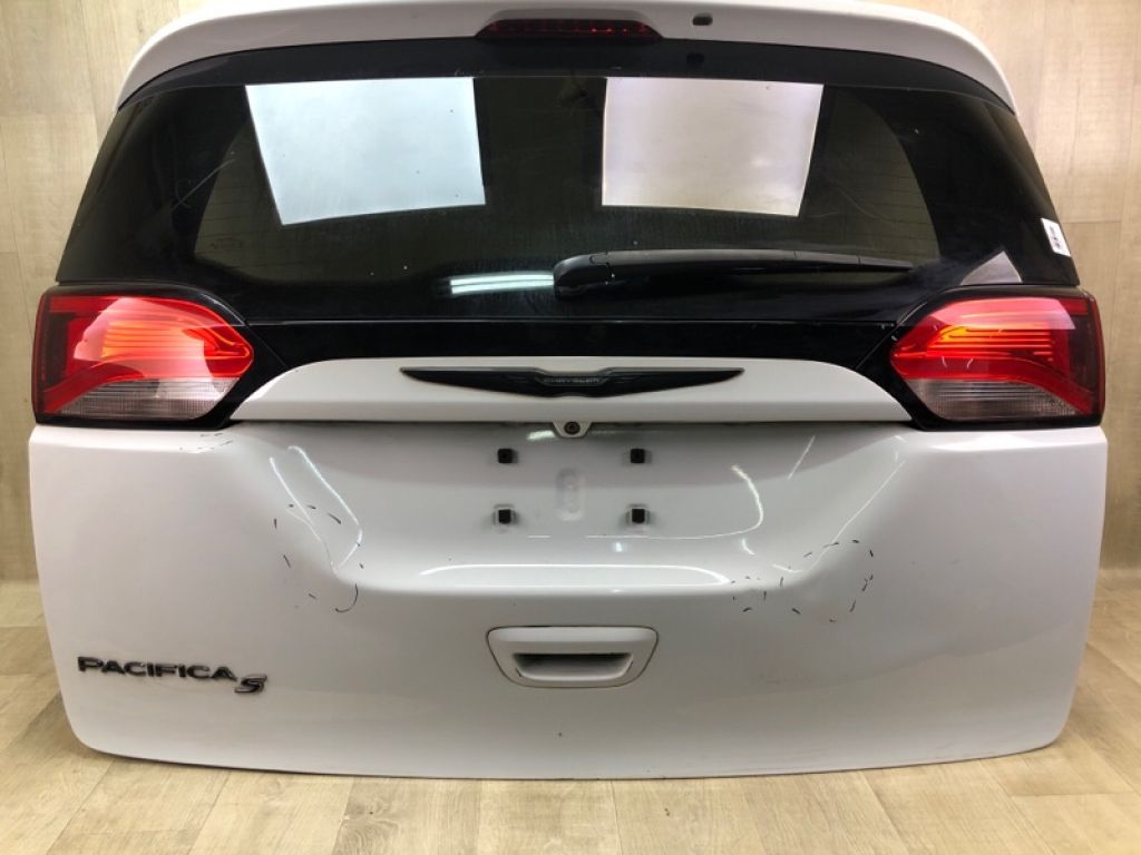 68227064AK | Кришка багажника CHRYSLER PACIFICA 16-20 - Фото 2