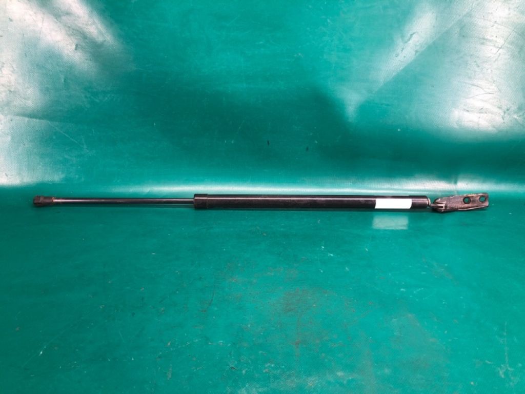 90450-4BA0B | Амортизатор кришки багажника прав. NISSAN X-TRAIL/ROGUE T32 13-20 - Фото 3