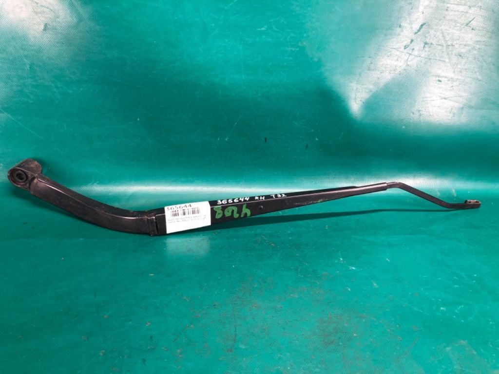 28886-6FL0A | Повідець склоочисника передній прав. NISSAN X-TRAIL/ROGUE T32 13-20