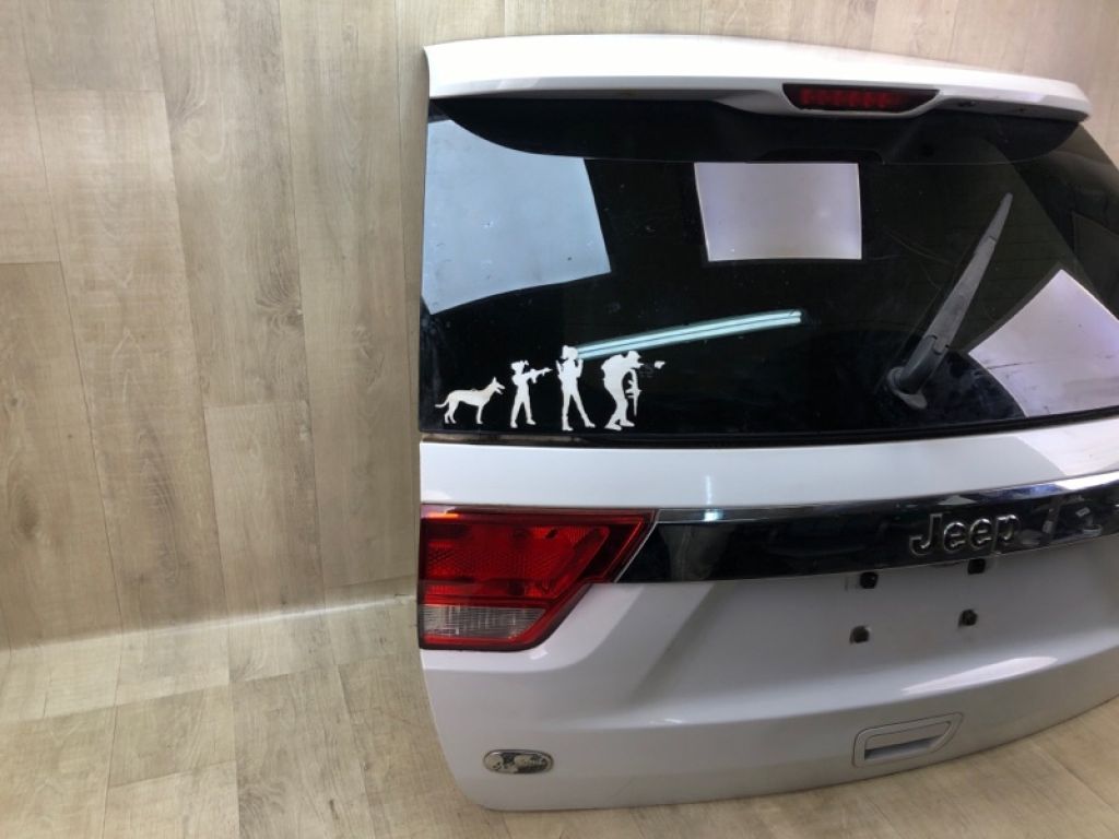 55369603AE | Кришка багажника JEEP GRAND CHEROKEE 11-22 - Фото 2