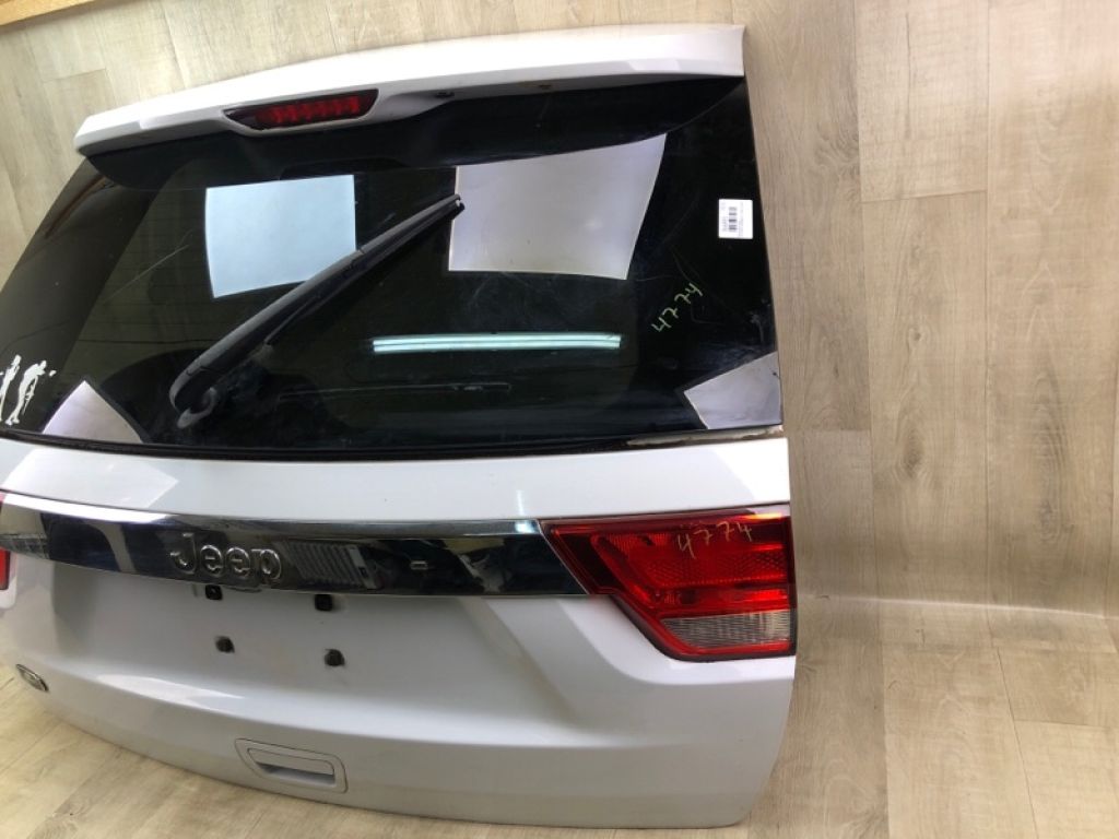 55369603AE | Кришка багажника JEEP GRAND CHEROKEE 11-22 - Фото 5