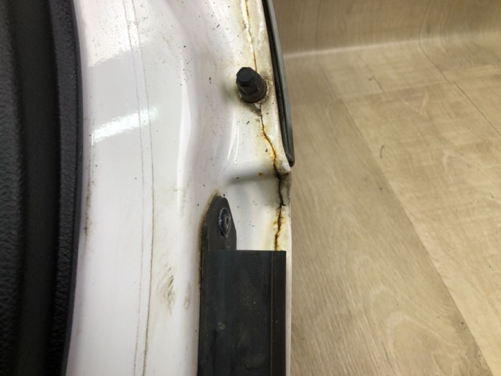 55369603AE | Кришка багажника JEEP GRAND CHEROKEE 11-22 - Фото 17