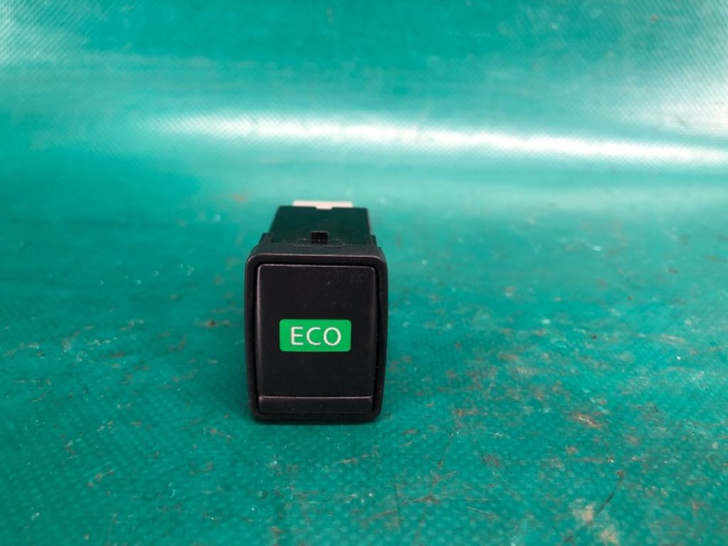 25141-5BC0A | Кнопка NISSAN X-TRAIL/ROGUE T32 13-20