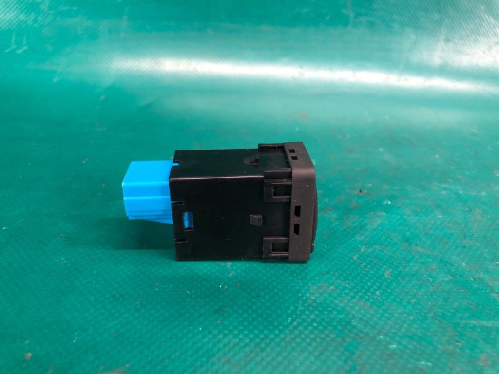 25141-1VX0A | Кнопка NISSAN X-TRAIL/ROGUE T32 13-20 - Фото 3