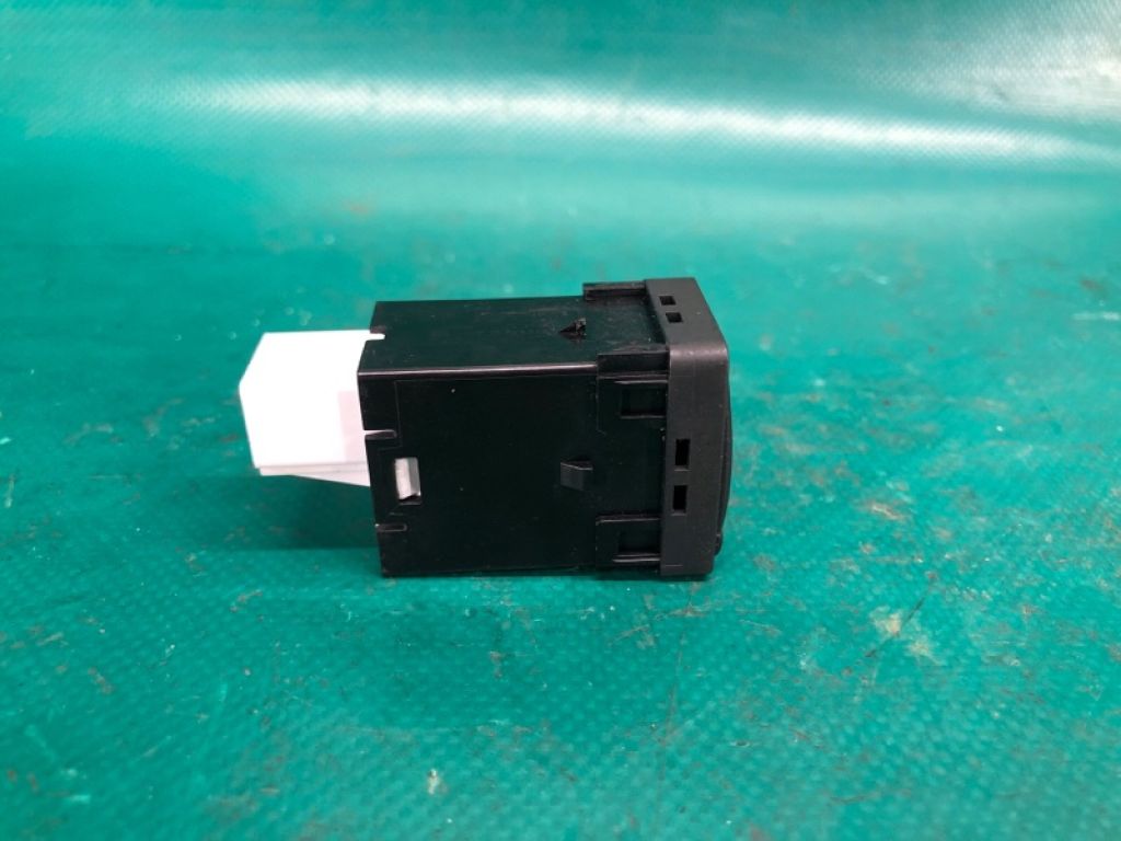 25134-3NF0A | Кнопка NISSAN X-TRAIL/ROGUE T32 13-20 - Фото 3