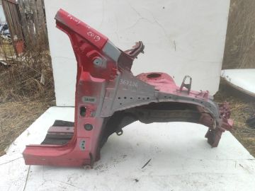 Чверть кузова передня прав. TOYOTA PRIUS 16-