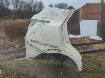 Чверть кузова задня прав. SSANGYONG TIVOLI 15-19