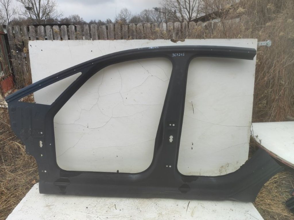 Центральна стійка кузова лів. VOLKSWAGEN ID.3 19-