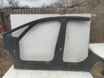 Центральна стійка кузова лів. VOLKSWAGEN ID.3 19-